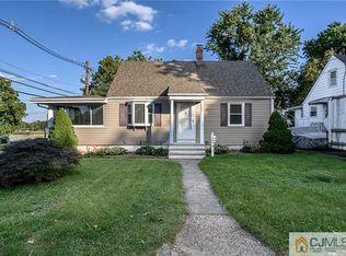 132 Kimball St, Iselin, NJ 08830