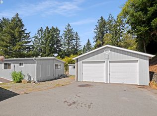 16011 Hannan Ln, Brookings, OR 97415