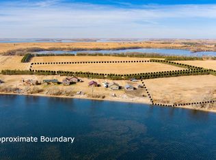 6038 Ponderosa Loop, Waubay, SD 57273