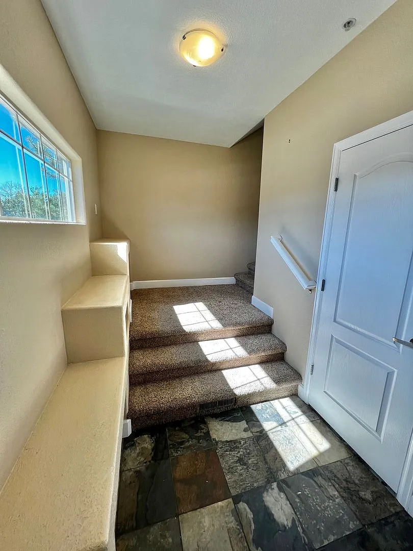 Beautiful 2 Bed 2 Bath Condo in Wellington, CO! — Photo 4