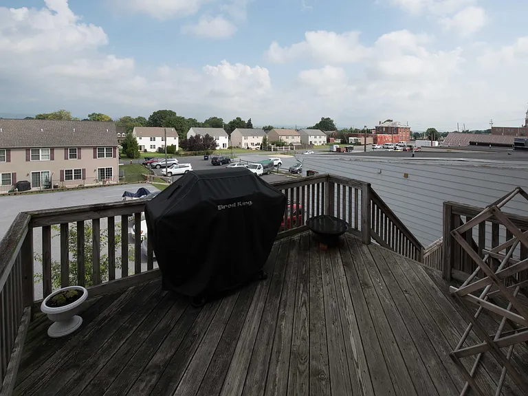 Comfortable Deck