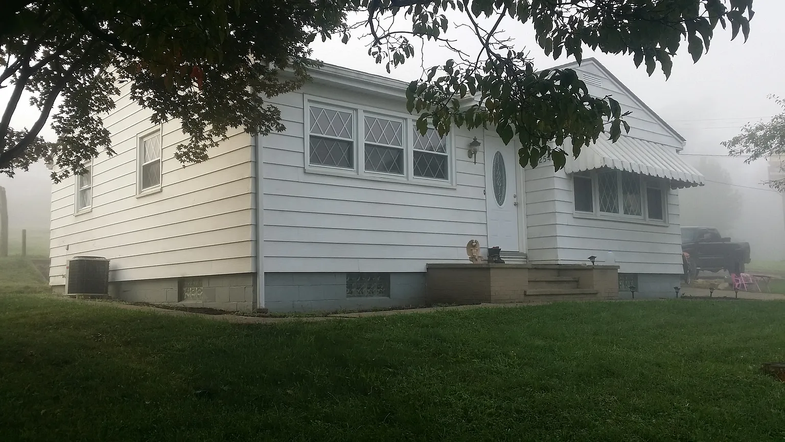 1254 Grandview St photo 1
