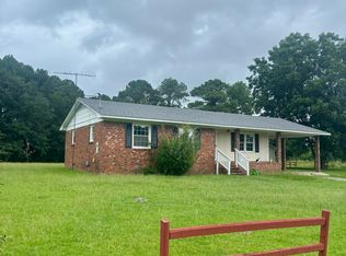 323 Beasley St, Kenansville, NC 28349