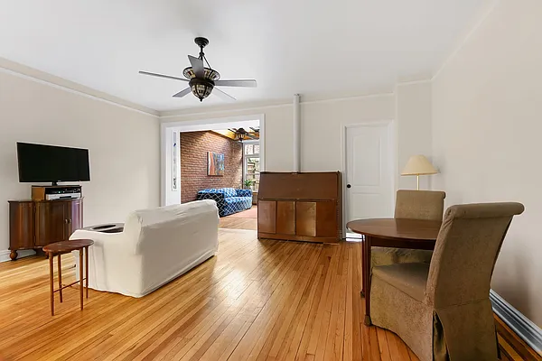 Sold by Compass | media 19