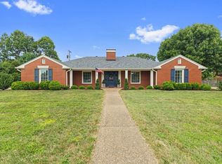 325 Wildwood Dr, Owensboro, KY 42303