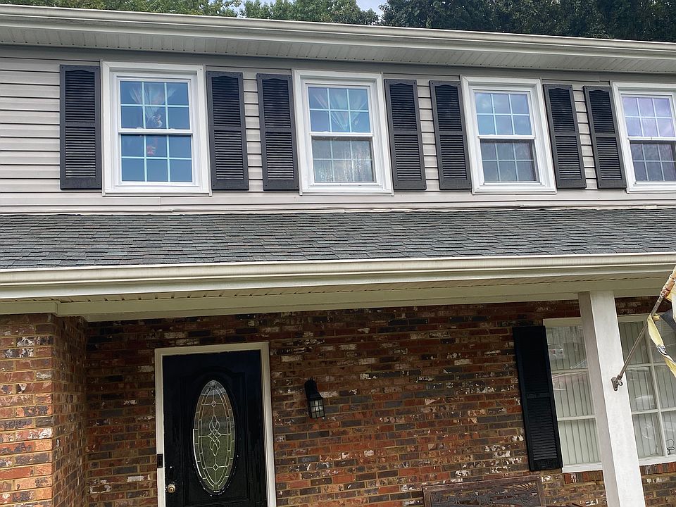 1st image of 2212 Westwood Dr