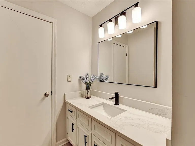 5100 Forest Mist Dr SE — Photo 19