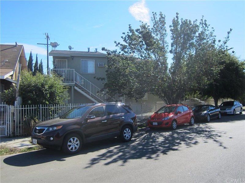 1st image of 3820 Woodlawn Ave