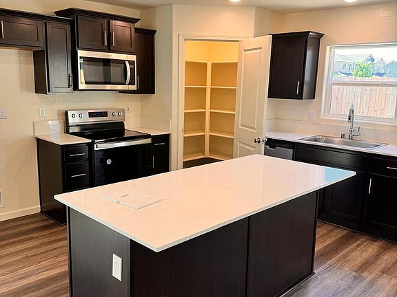 2nd image of 1364 Eagle Ridge Dr