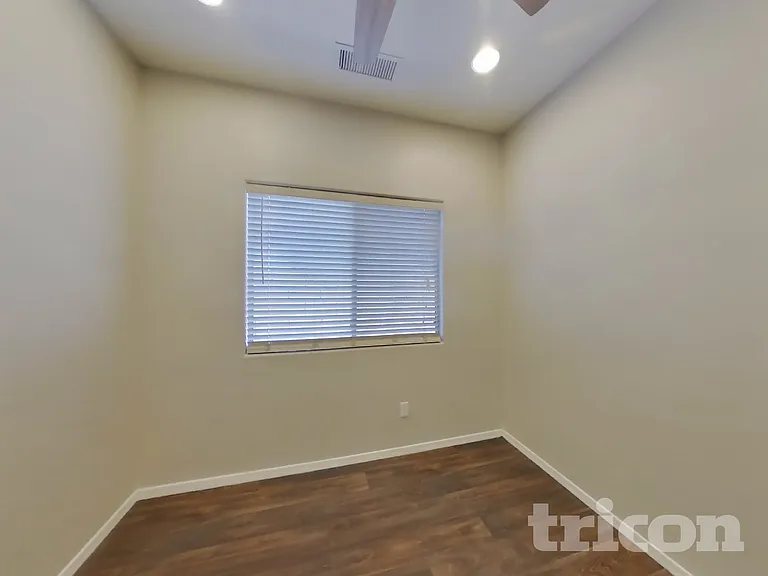8418 W Sonora St — Photo 14