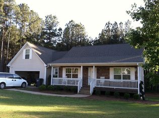 112 Laurel Ln, Social Circle, GA 30025