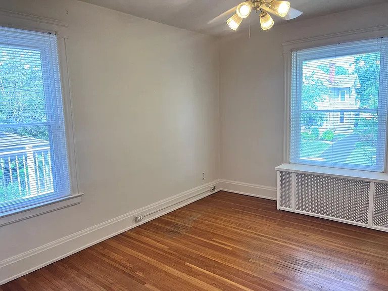 3535 Michigan Avenue — Photo 16