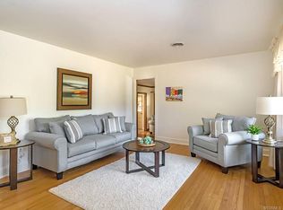 12346 Lees Ln, Ashland, VA 23005