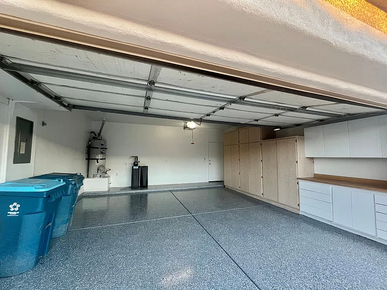 3816 Waynesvill St — Photo 71