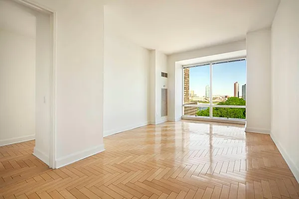 Sold by Town Residential | media 16