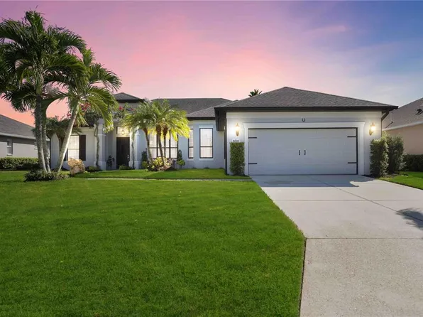 8010 Planters Knoll Ter, University Park, FL 34201