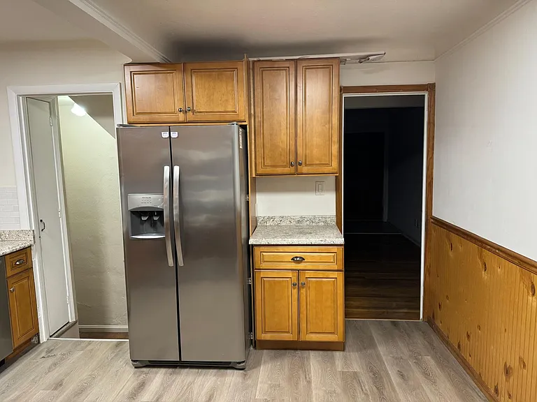 9104 Torrance Ave — Photo 6