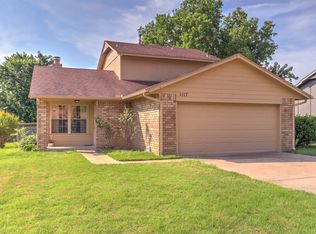 1117 W Durham St, Broken Arrow, OK 74011