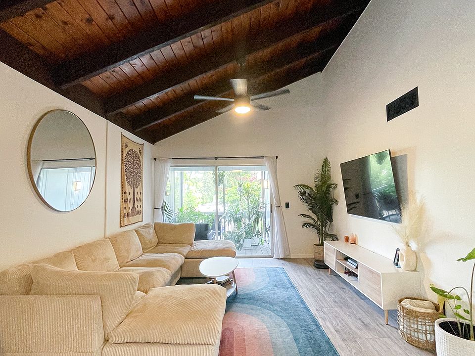 1st image of 10415 Carrollbrook Cir APT 207