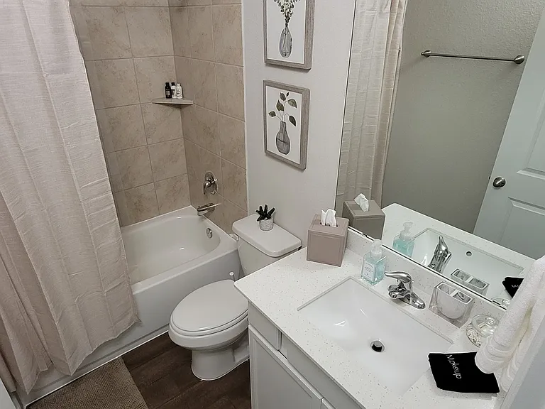 710 Lee Ave — Photo 14