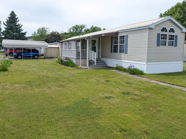 2 Tamarack Ln, Oneonta, NY 13820