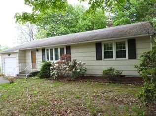 1675 Shepard Ave, Hamden, CT 06518