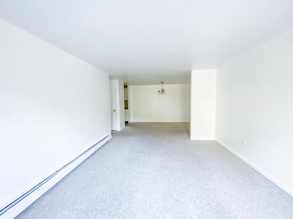 81 High St APT 24