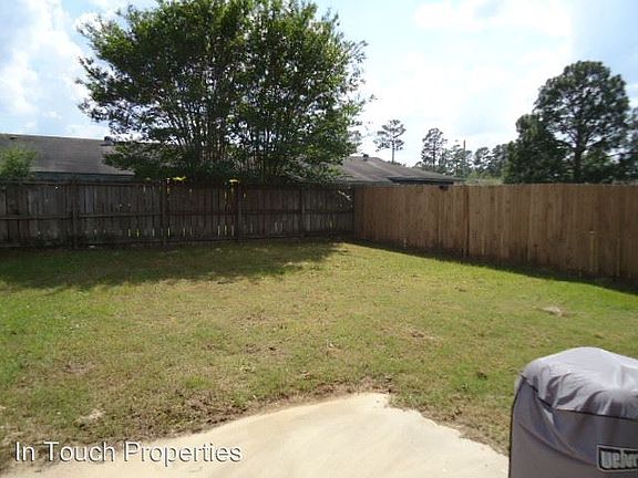 3rd image of 241 Blue Pool Dr
