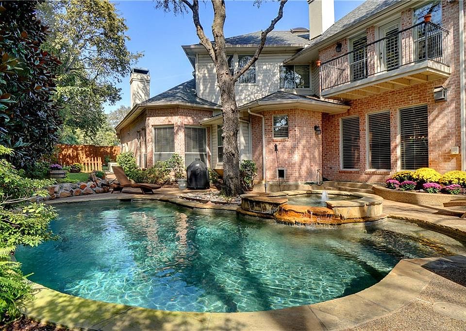 1st image of 109 Newcastle Ct