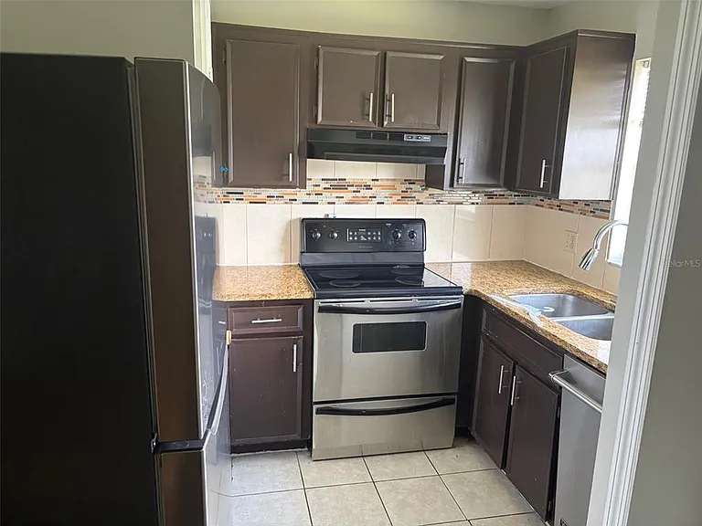 4314 Pershing Pointe Pl #7 — Photo 2