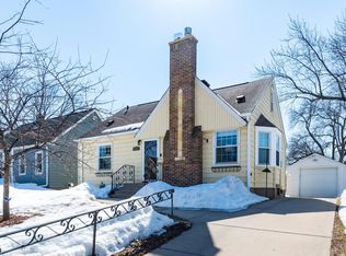 2230 Eleanor Ave, Saint Paul, MN 55116