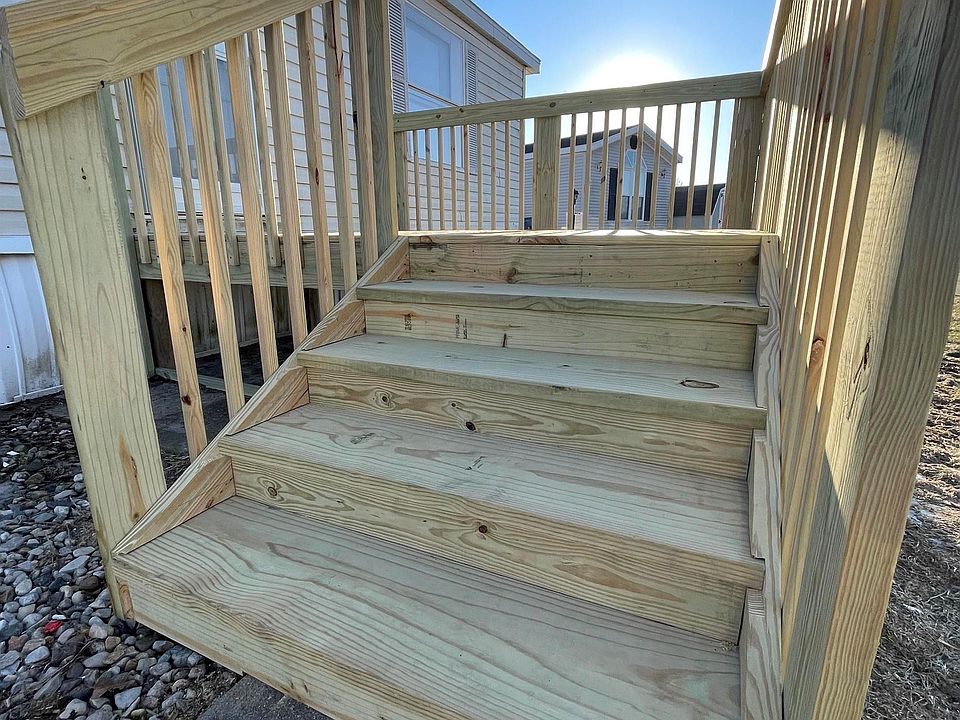 Exterior Image-0-Patriot 159 Summit Village - IN
