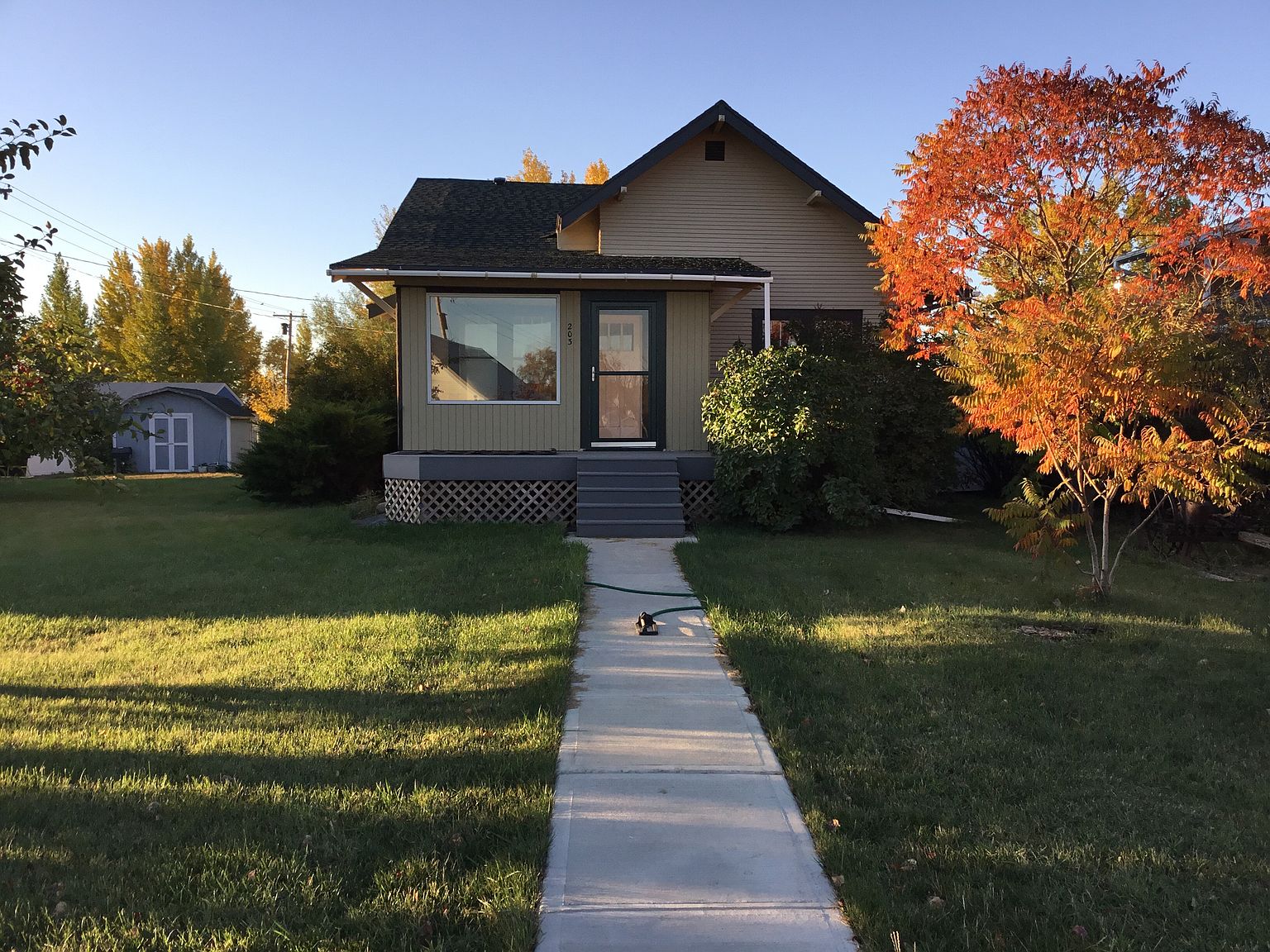 203 6th Ave E, Scobey, MT 59263 Zillow