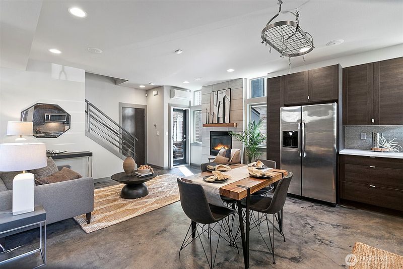 2nd image of 310 21st Avenue #A