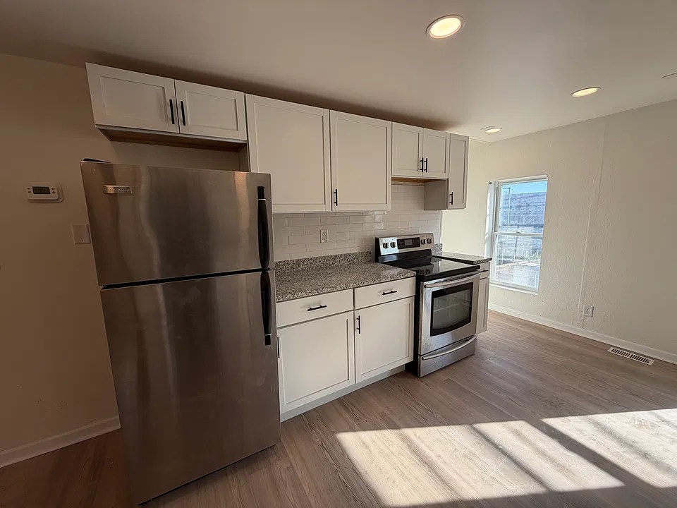 214 N College St #1