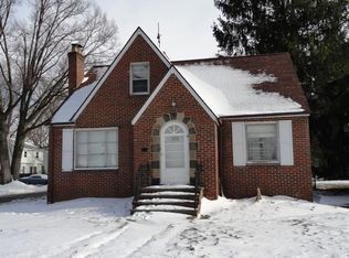 1215 Homestead Rd, South Euclid, OH 44121