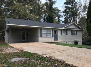 3652 Oakland Ln, Gainesville, GA 30504