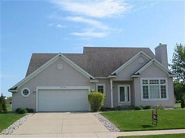 2nd image of 634 Jasmine Dr