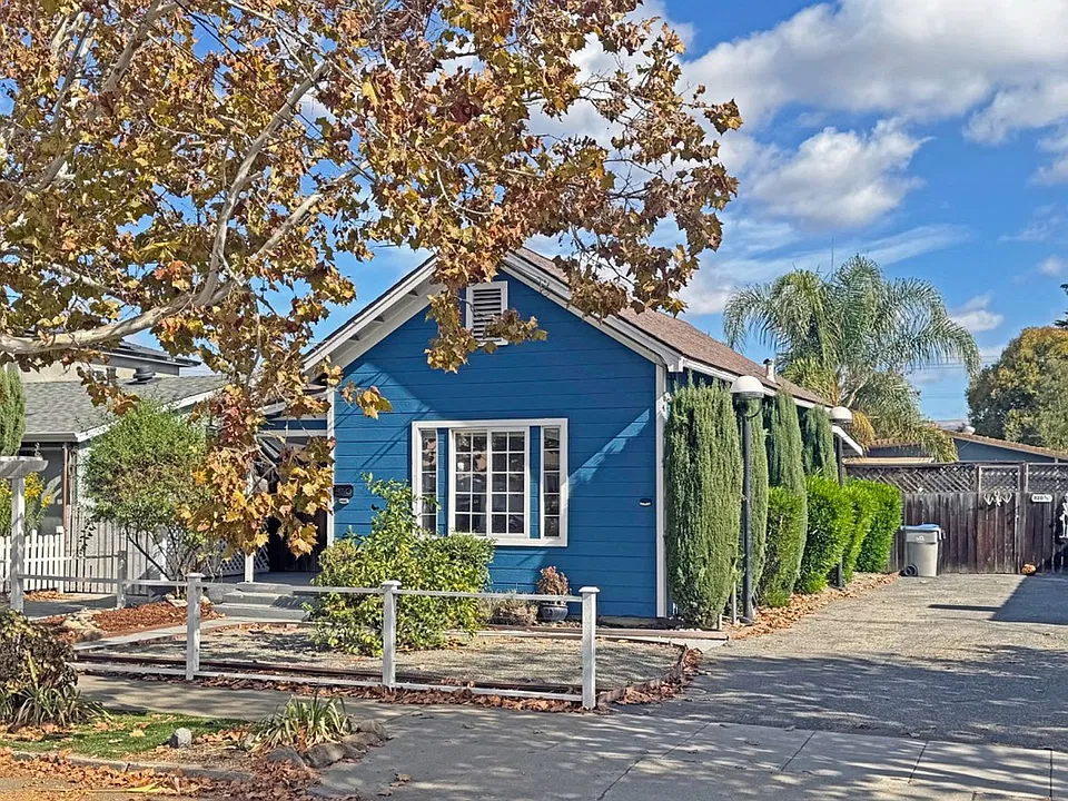 N. 4th St., 920