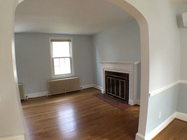 4532 Middleton Ln — Photo 3