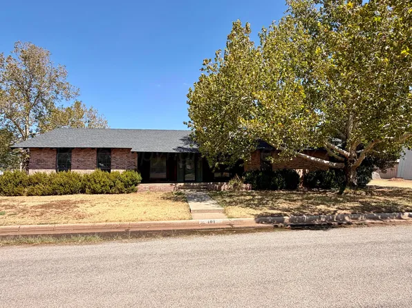401 Avenue J SE, Childress, TX 79201