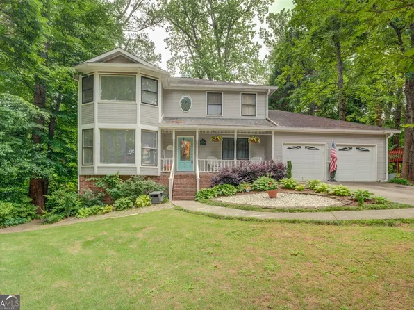 1380 Cedar Grn, Stone Mountain, GA 30088