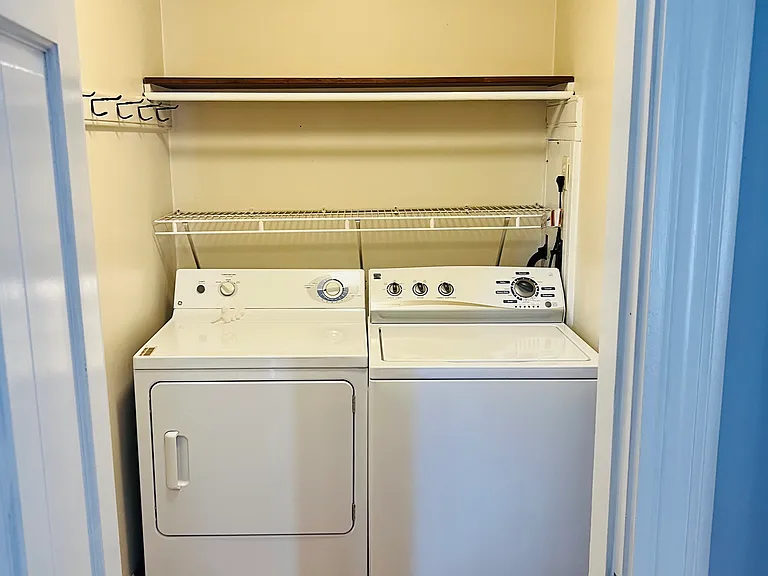 3 Lynnfield St #2 — Photo 12
