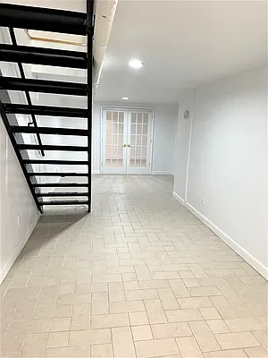 Rented by Brooklyn Real Inc | media 21