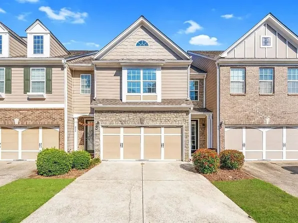 928 Pierce Ivy Ct, Lawrenceville, GA 30043