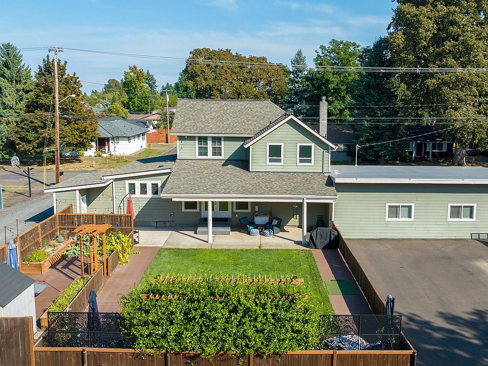 537 SW Brockwood Ave, Mcminnville, OR 97128 | MLS #23198183 | Zillow