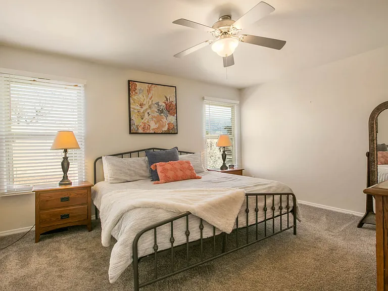 3432 Del Agua Ct NE — Photo 11
