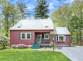 5 Stanley Rd, Medway, MA 02053