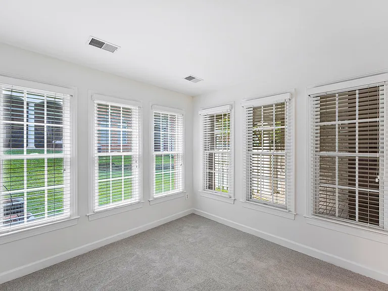 7720 Spoleto Ln — Photo 48