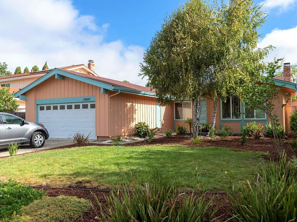 1st image of 32493 Joyce Way